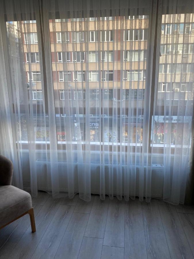 Center Apartment, Sisli, Near Metro Daire İstanbul