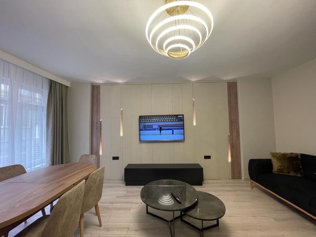 Daire Center Apartment, Sisli, Near Metro İstanbul